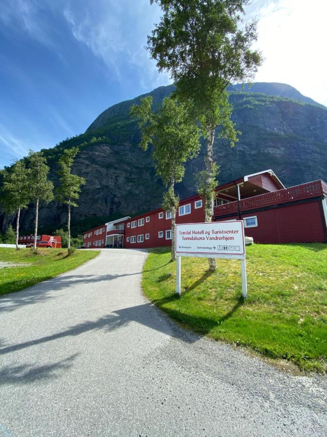 Traedal Hotel Sunndalsøra 외부 사진