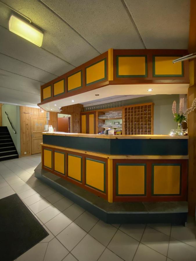 Traedal Hotel Sunndalsøra 외부 사진