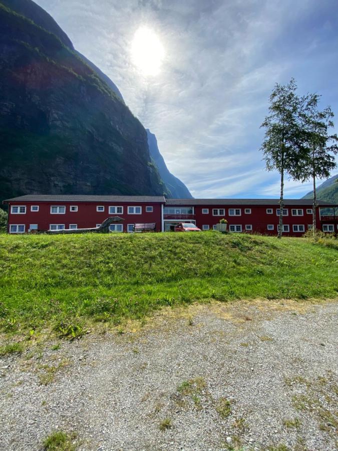 Traedal Hotel Sunndalsøra 외부 사진